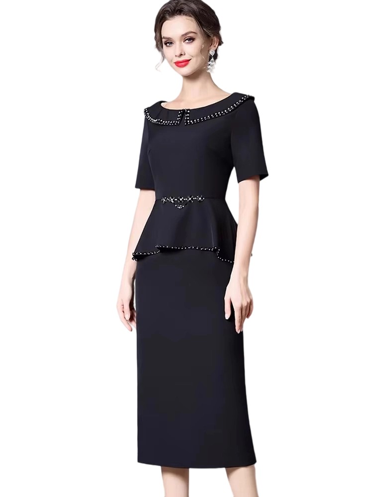 Women's Design Doll collar Embroidered Flares Fake Two Piece Fashionable Temperament Bag Hip Dress