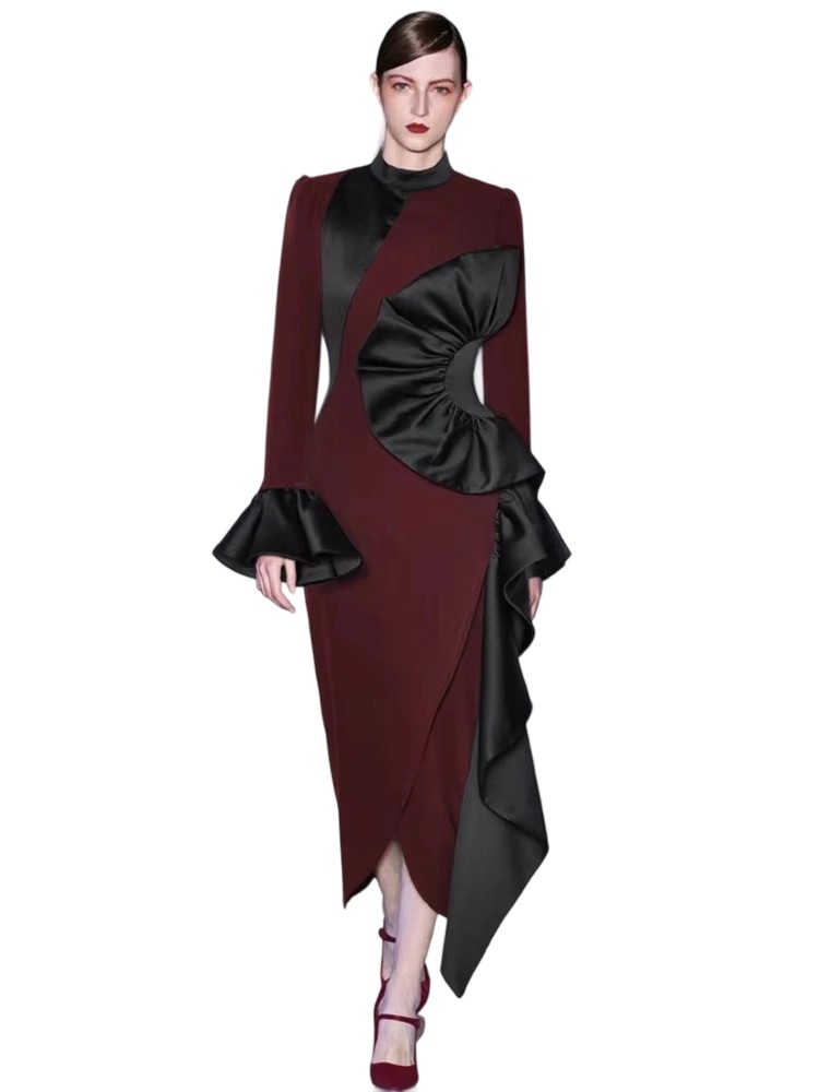Elegant Color Block Flare Sleeve Dress