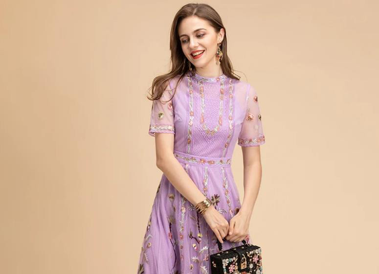 English Version: The Ultimate Guide to Birthday Party Dresses: Shine Like a Star